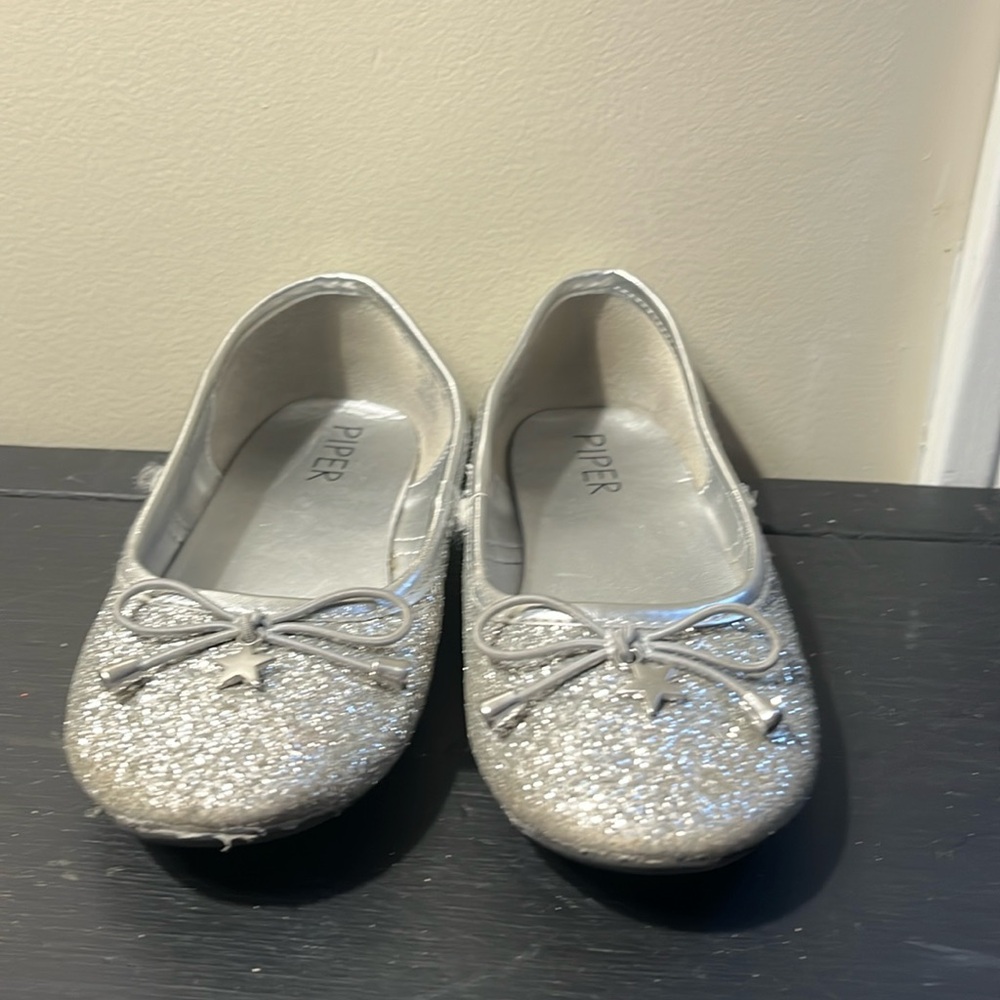Girls dress shoes